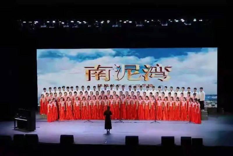 牛肉和猪蹄可以一起卤吗游戏画面